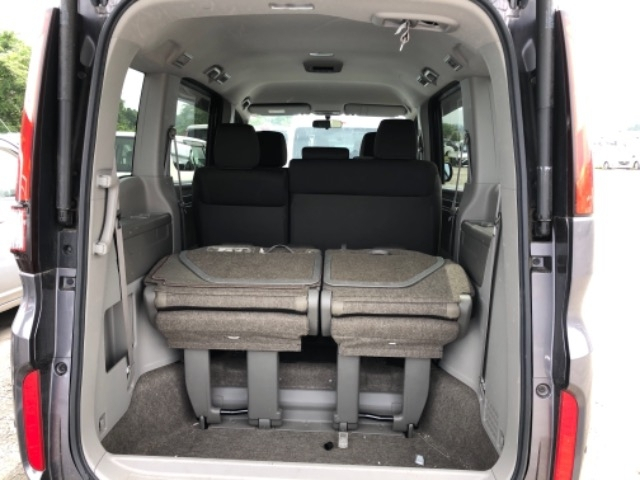2017 HONDA STEP WAGON